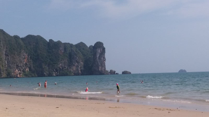 After Koh Phangan, I'm heading to Krabi which is quite a journey. After that, I'm not sure where I'll be heading. Going from Koh Phangan to Krabi is easy. 