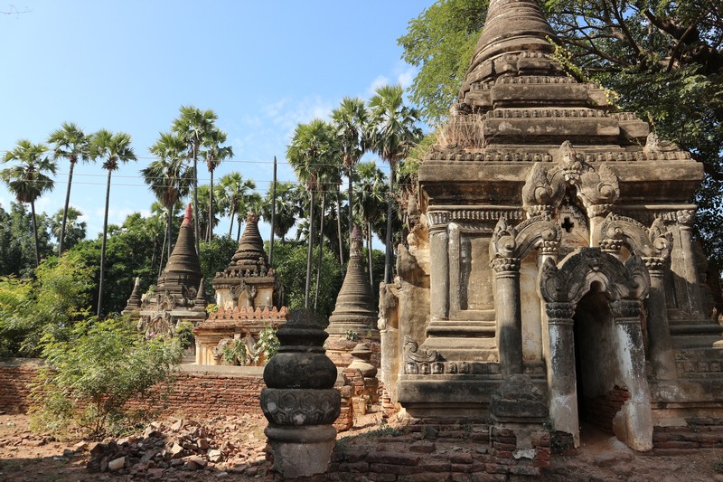 There is an undiscovered Myanmar place near Monywa and that's where I'm heading: AMyint ruins.