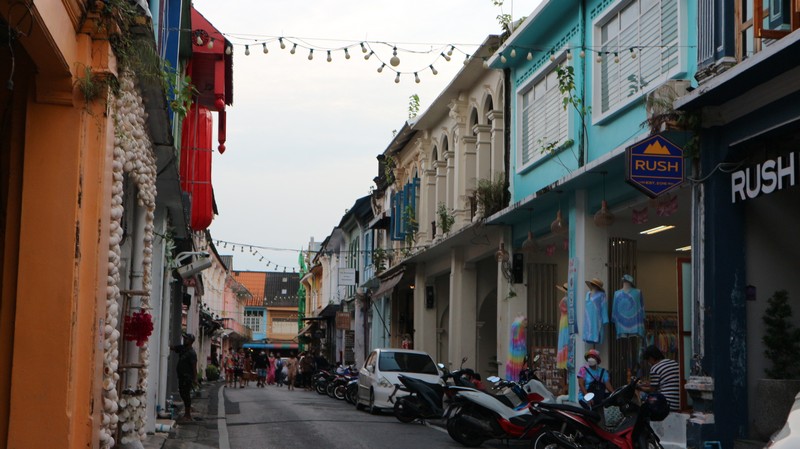 Phuket has a lot to offer depending on the area of the island where you decided to stay. That's why Phuket old town is a must-visit.