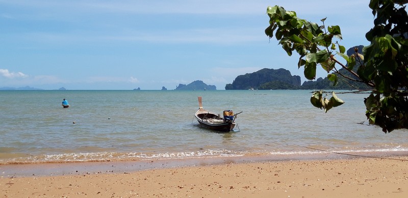 I thought that the only way to reach Railay beach from Ao Nang, or anywhere else would be by boat