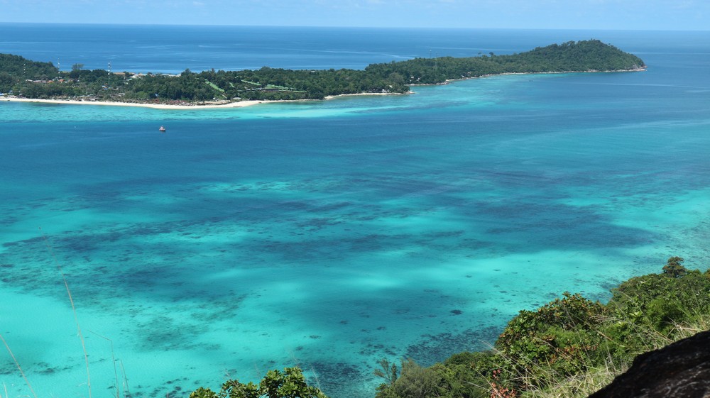 I went to Koh Adang because of the stunning view of Koh Lipe which was even better than I was expecting.