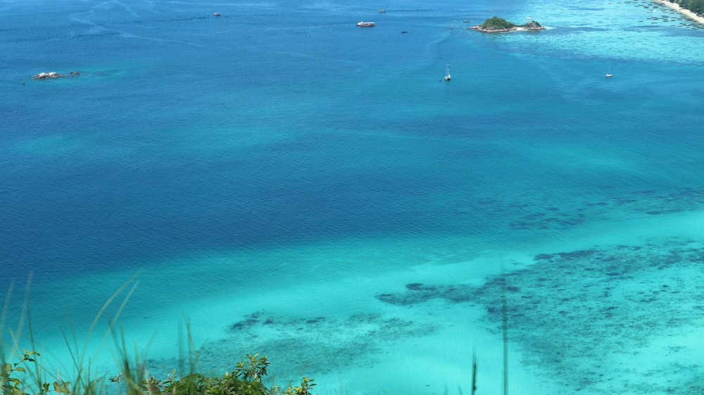 I went to Koh Adang because of the stunning view of Koh Lipe which was even better than I was expecting.