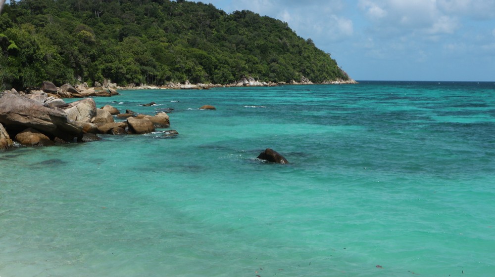Koh Lipe was an island that was under my eye for more than 1 year. Many people say this is the most beautiful island in Thailand.