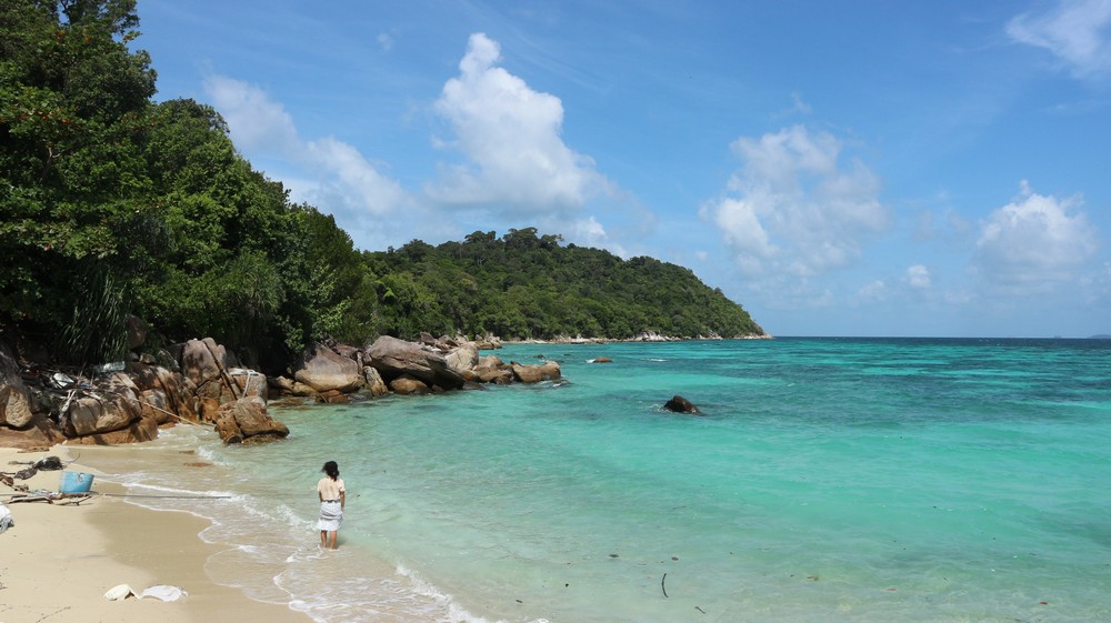 Koh Lipe was an island that was under my eye for more than 1 year. Many people say this is the most beautiful island in Thailand.