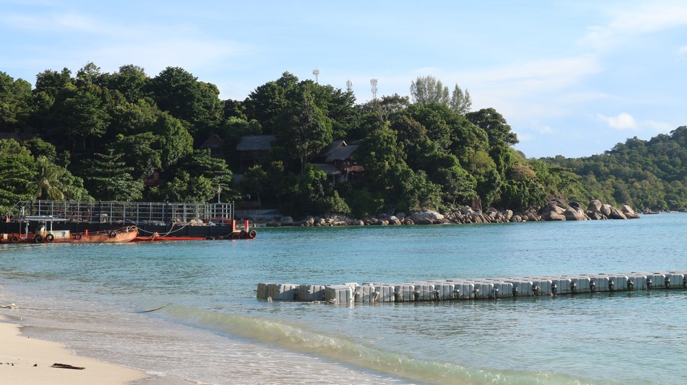 Koh Lipe was an island that was under my eye for more than 1 year. Many people say this is the most beautiful island in Thailand.