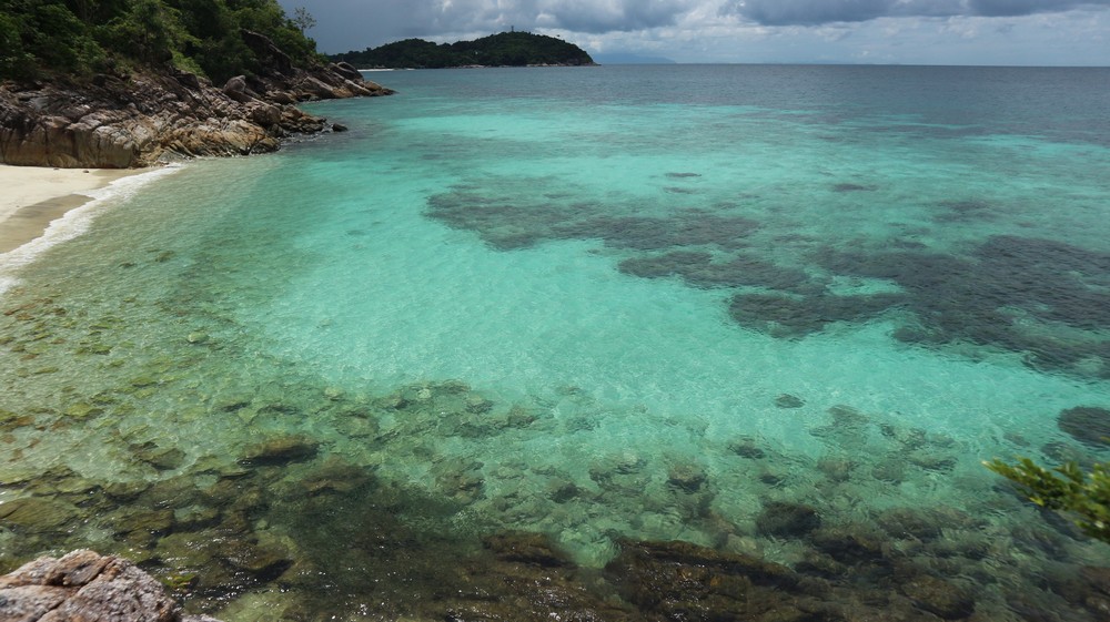 Koh Lipe was an island that was under my eye for more than 1 year. Many people say this is the most beautiful island in Thailand.
