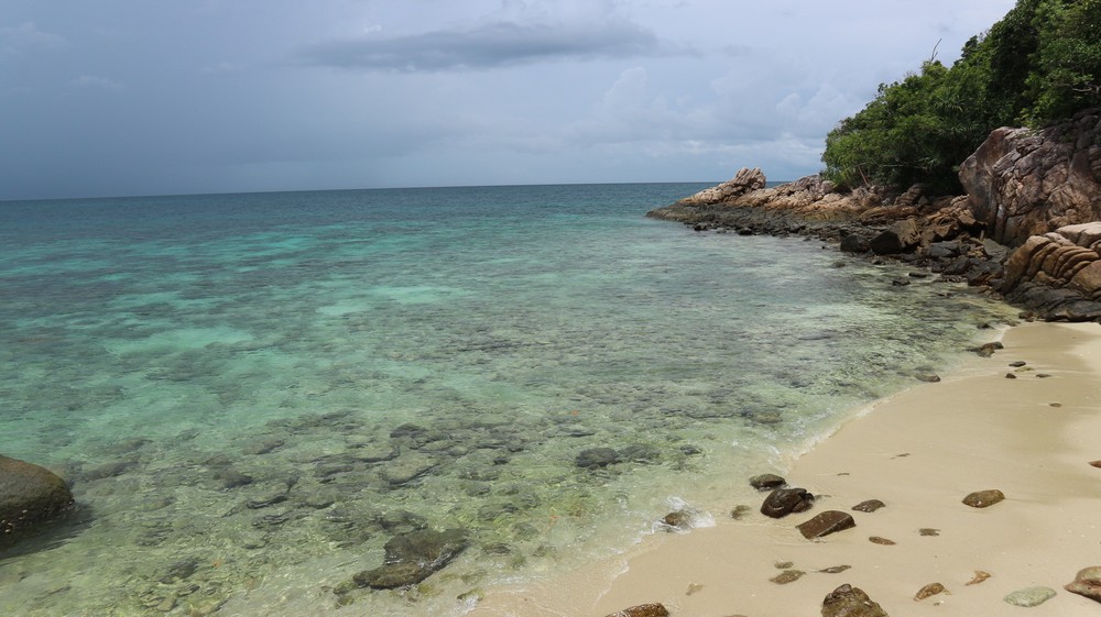 Koh Lipe was an island that was under my eye for more than 1 year. Many people say this is the most beautiful island in Thailand.