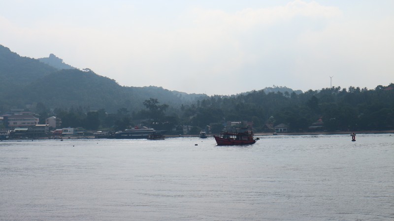 To go from Bangkok to Koh Tao is easy, as there are several options available. Many tourists are doing this trip, so it is easy to find tickets. I bought my ticket online at bookaway