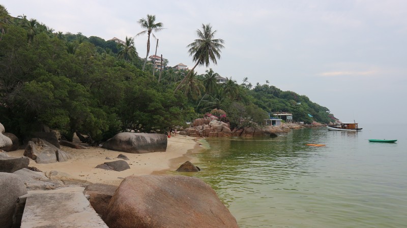 Exploring Koh Tao on foot seeing beautiful beaches.