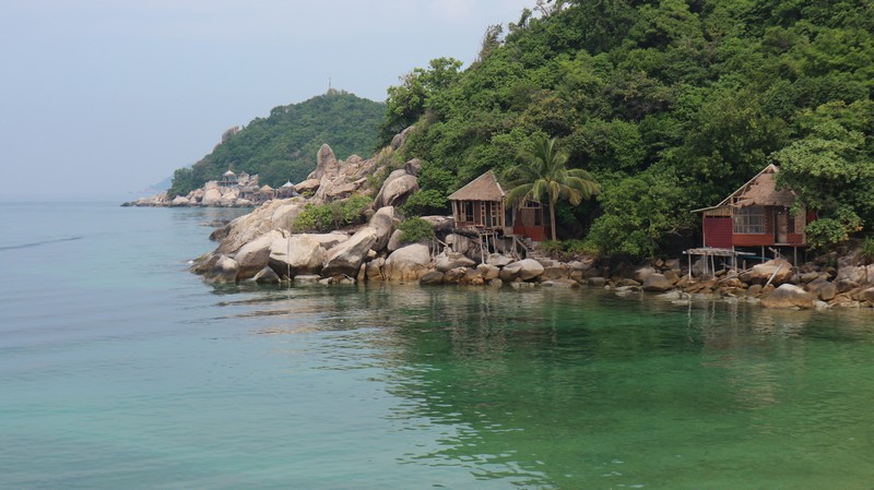 Exploring koh tao on foot
