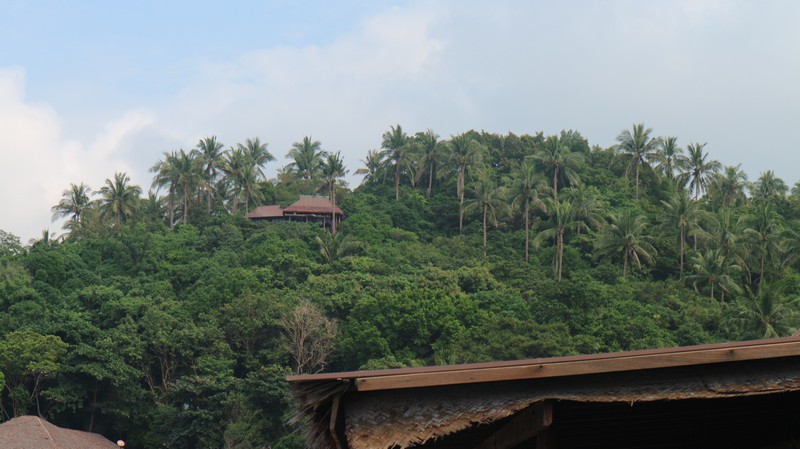 Exploring koh tao on foot