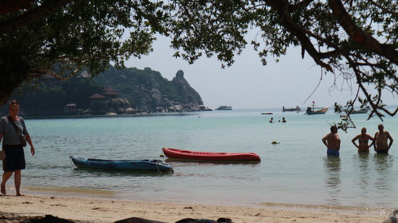 Exploring Koh Tao on foot seeing beautiful beaches.