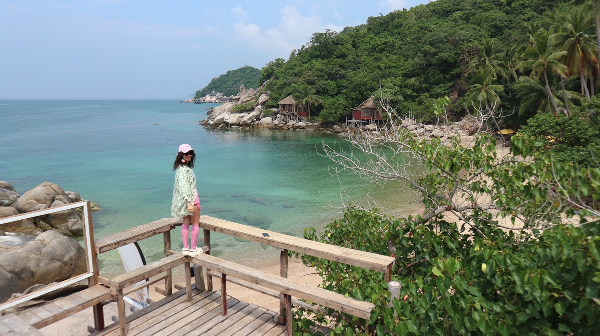 Exploring Koh Tao on foot