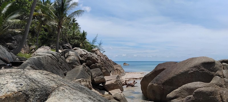 Even though I have been to Koh Phangan before, I didn’t explore the island fully, and one of the missing spots was the famous Bottle Beach.