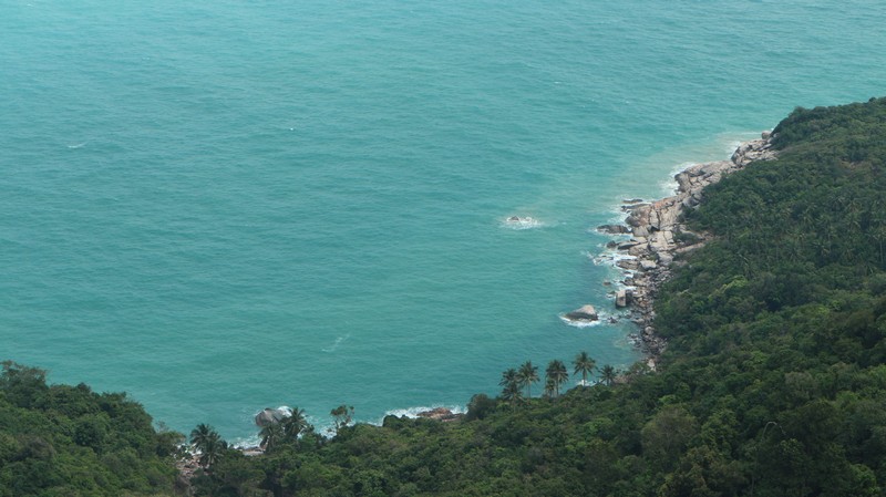 Even though I have been to Koh Phangan before, I didn’t explore the island fully, and one of the missing spots was the famous Bottle Beach.