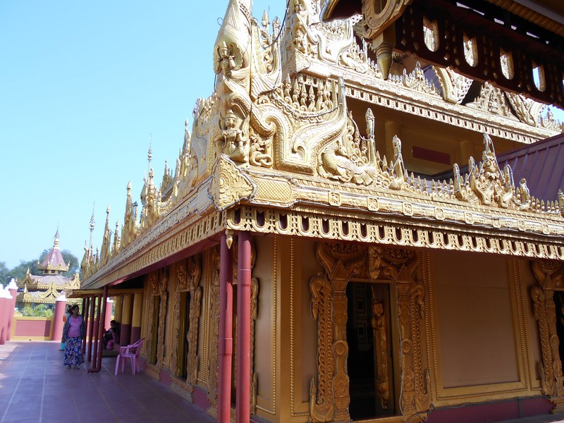 Must visit Pagodas in Mandalay, Myanmar -Kyauktawgyi Pagoda- while you stay home12